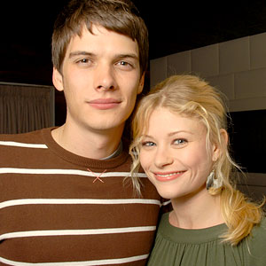 Emilie de Ravin, Josh Janowicz Emilie de Ravin, Josh Janowicz